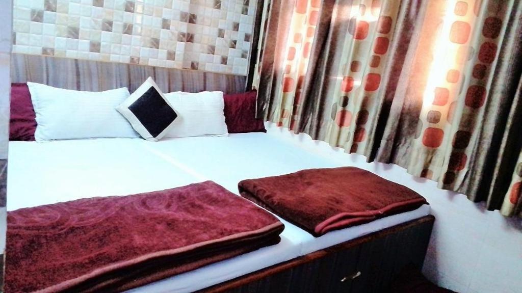Ajanta Hotel 100 Mtrs Railway Station & 400 Mtrs Dargah Аджмер Экстерьер фото