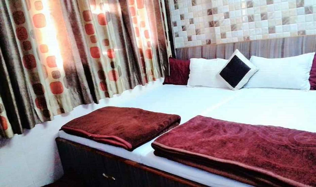Ajanta Hotel 100 Mtrs Railway Station & 400 Mtrs Dargah Аджмер Экстерьер фото